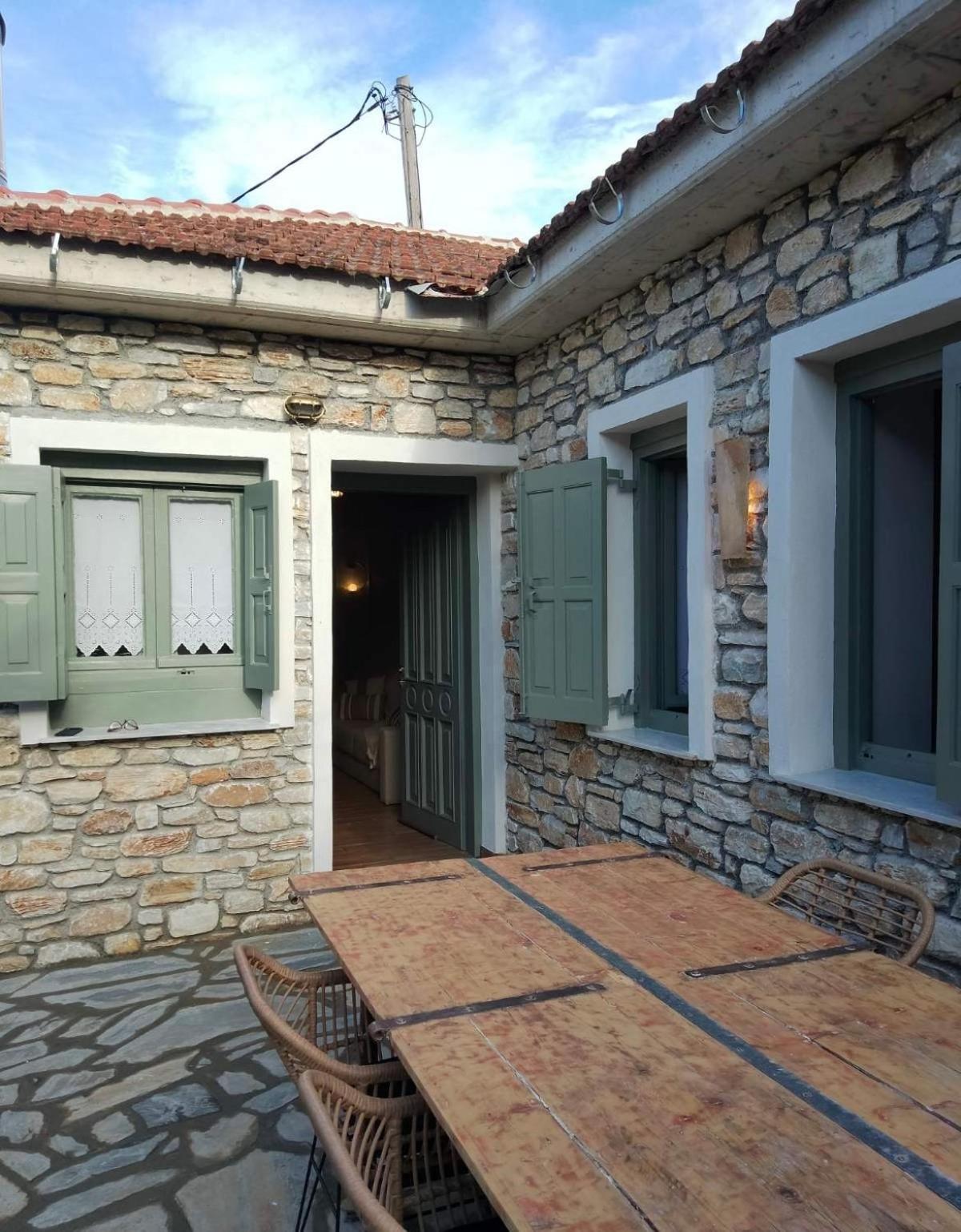 Villa Oneiropetra Luxury House Argalasti Esterno foto